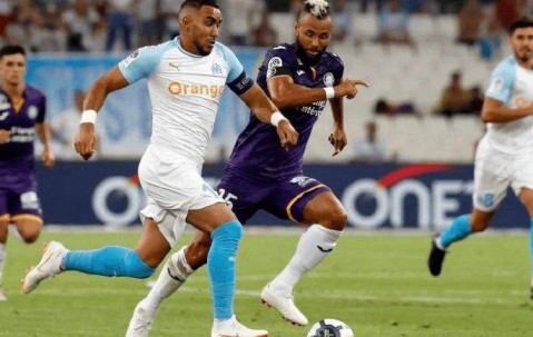 法甲激战：洛里昂VS里昂，近期状态深度剖析