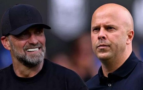 12球失守+险胜副班长！利物浦耻辱胜利，斯洛特该下课？