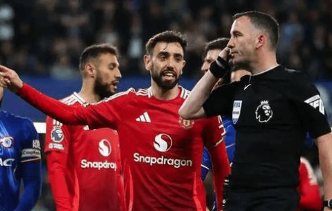 欧联杯巅峰对决：热刺 VS 曼联，谁能笑到最后？