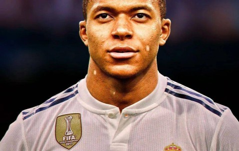 虽然皇马有可能四大皆空，但5月和7月，姆巴佩的确有可能连续打破两个足坛纪录