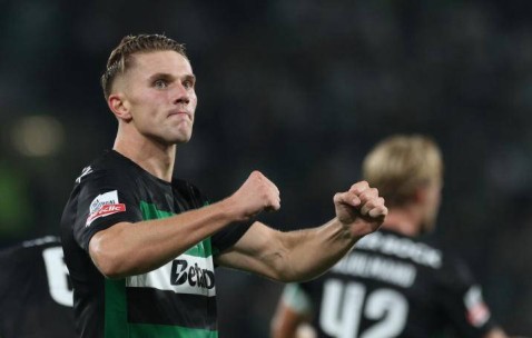 27岁瑞典射手示好曼联，或将成为解决阿莫林难题的关键