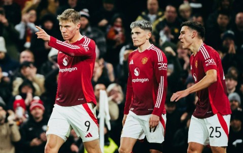 周三010欧冠：药厂大战喜鹊！新科德甲冠军迎战英超新贵，死亡之组激情碰撞