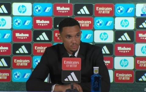 阿诺德亮相发布会：等这一天已很久了 我以很好的方式离开利物浦