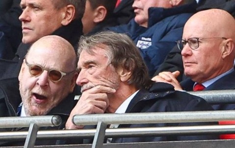 10场比赛首次！曼联迎战“最弱对手”，曾助维拉无缘欧冠的胜利回顾