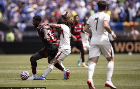 世俱杯-杰克逊替补4分钟染红 切尔西1-3遭弗拉门戈逆转