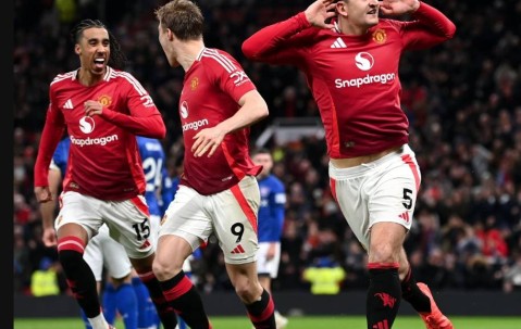 凌晨3点，曼联VS西甲第4：欧联决赛一步之遥！B费冲击金靴