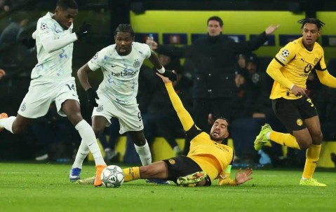 国米客场2-0掀翻多特！齐沃激活国米双翼，2笔引援正在洽谈