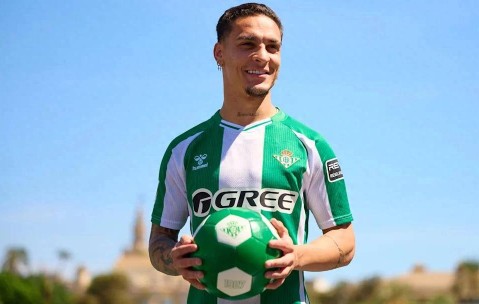 拒德甲冠军拜仁！安东尼透露离曼联原因：贝蒂斯早有约定