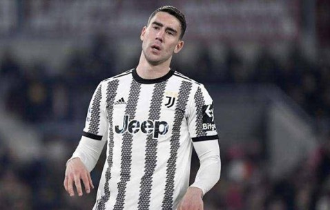 意甲顶薪射手考虑未来：曼联、切尔西和拜仁争相追逐