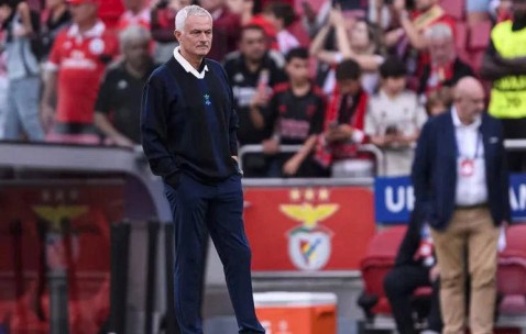 穆里尼奥签约本菲卡重返葡萄牙足坛，周六首秀