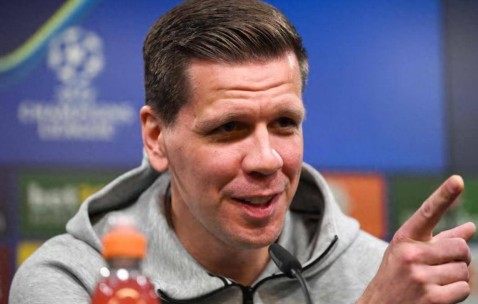 巴萨门将坦言青训染烟瘾，戒烟失败，直言挑战巨大