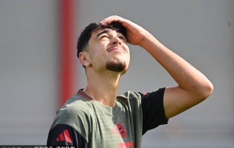 3000万镑锁定19岁天才！拜仁这一招让全欧眼红，德甲格局要变天