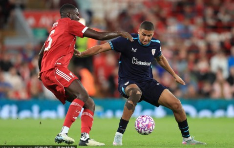 利物浦核心后卫或将转会皇马，豪门暗战升级！