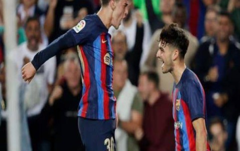 凌晨3点半巴萨出战！冲击西甲2连胜，433新阵曝光，莱万德容替补