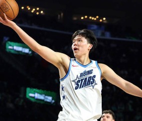 全明星新秀赛卡特队夺冠 埃奇库姆MVP杨瀚森10分2板