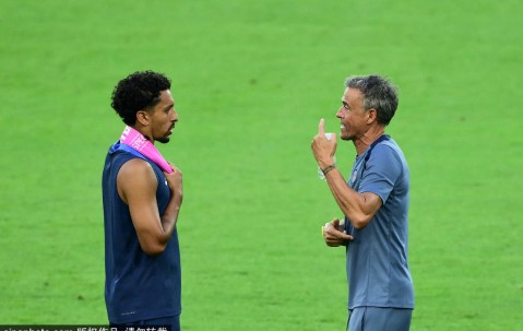 巴黎圣日耳曼大动作：穆基勒转会桑德兰，穆阿尼租借尤文图斯！