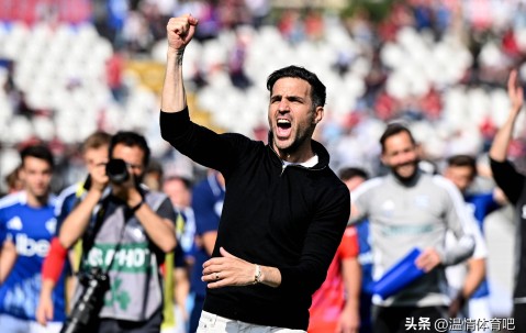 随着科莫2-0，尤文2-1，米兰1-0拉齐奥登顶，意甲最新积分榜出炉