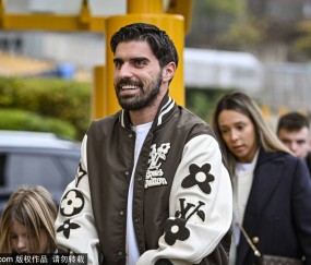 从沙特挖人?曝曼联看上狼队旧将 冬窗2000万镑即可签他