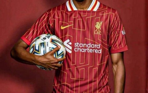 要价1.5亿镑记者：利物浦希望以转会费+交换球员签下伊萨克