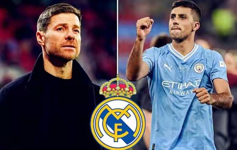 1.8亿欧白花了？姆巴佩15天2次伤右脚踝，德尚硬用皇马要崩？