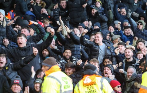 纽卡斯尔联绝杀利兹联，埃迪-豪致敬“凯王”基冈：愿他早日康复