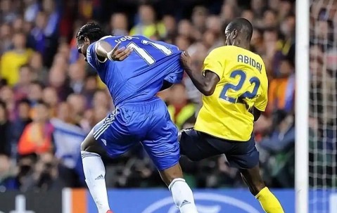 巴萨裁判门风波：梅西地位会受影响吗？