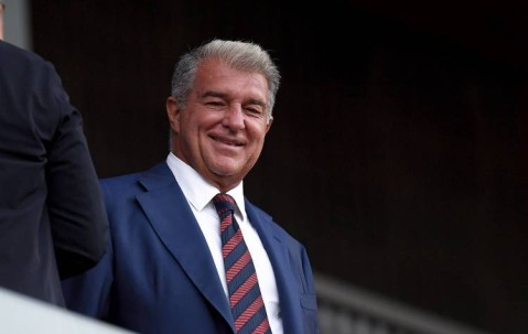 巴萨官宣退出欧超联赛，12大豪门仅剩皇马，老佛爷还能坚持多久？