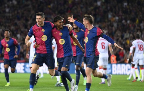 巴萨商业收入飙升至32亿欧元，全球赞助商超50家，冬窗或豪掷三强援