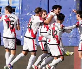 西甲最新积分战报：马竞爆冷惨败，毕巴逆转夺胜，贝蒂斯险胜延续连胜