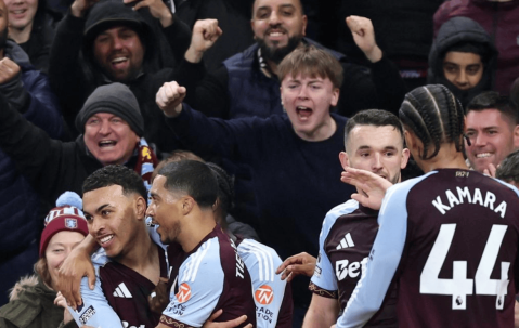 1-2！曼联倒下：4场仅1胜，23岁天才一战封神：梅开二度