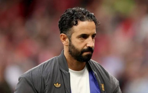 奥纳纳要求涨薪！激怒阿莫林：曼联决定清洗，省600万薪水