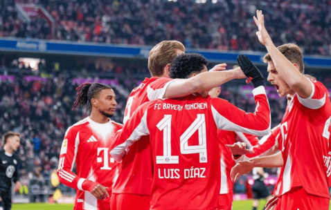 太残暴！德甲领头羊踢疯了：狂轰8球，冠军恐无悬念