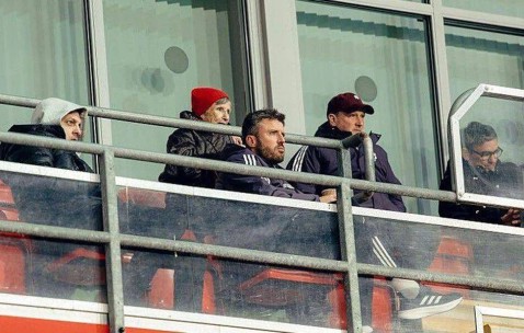 三连胜在望？卡里克提醒曼联对富勒姆才是最大考验！赛前再看青训比赛