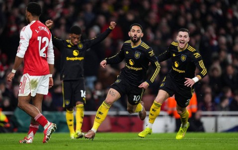 曼联主帅卡里克迎来蜜月期，阿森纳会成为四年前的利物浦吗？丨记者观察