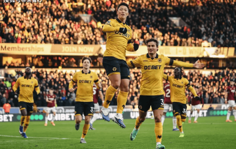 黄喜灿传射＋马内建功！狼队半场3-0西汉姆联＋赛季首胜近在咫尺