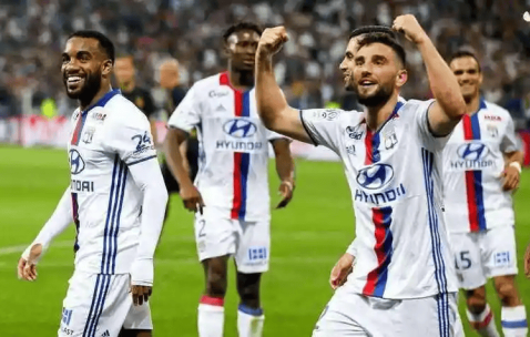 法甲巅峰对决：图卢兹主场阻击领头羊朗斯，榜首保卫战一触即发