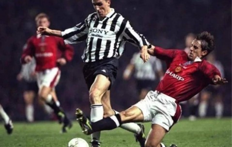 从法甲金靴到尤文弃将，只用了4年时间，全能前锋架不住射术堪忧