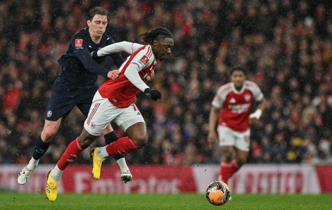 体坛联播｜阿森纳晋级足总杯16强，隋文静/韩聪晋级自由滑