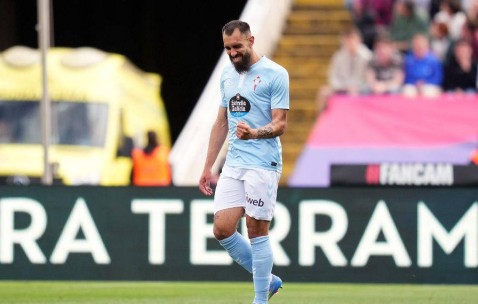 西甲激战：巴萨逆转塞尔塔13球落后逆袭惊艳全场