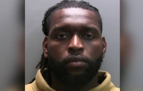 BBC：前阿森纳青训球员托马斯因走私大麻被捕，将被判处四年监禁