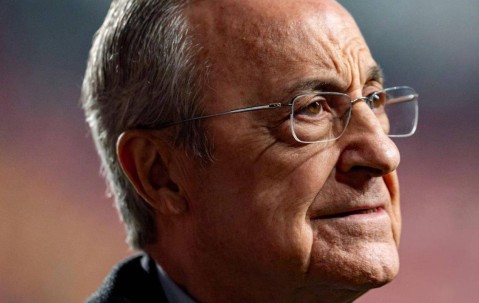 皇马欲签下本菲卡边后卫A费，曼联收益1800万欧元，球员拒绝加盟