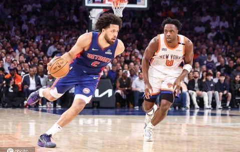 坎宁安24+8唐斯两双 活塞险胜尼克斯系列赛2-3