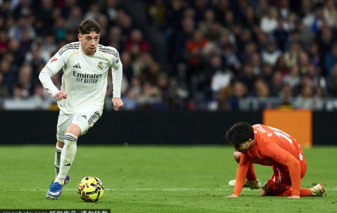 西甲-维尼修斯点射双响阿诺德复出献助攻 皇马4-1皇家社会