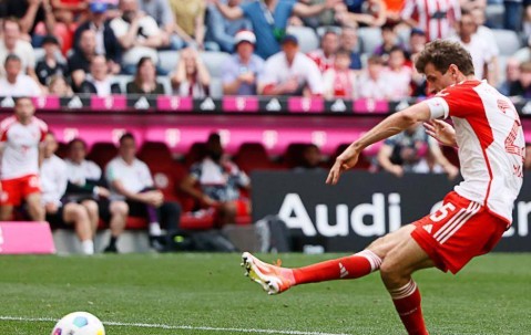 刺激！客场27脚射门仅让对手1次起脚，拜仁用数据诠释何为统治级表现