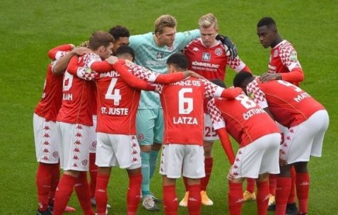 德甲：弗赖堡VS美因茨 赛前全方位分析及比分预测