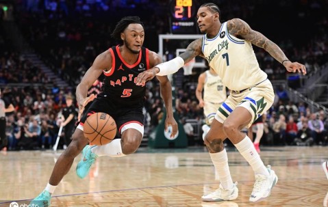 波蒂斯24+12巴恩斯24+11 雄鹿不敌猛龙