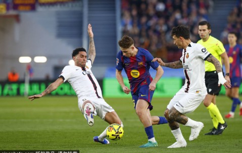 西甲-莱万破门亚马尔世界波建功 巴萨3-0马洛卡先赛4分领跑